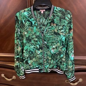 Sheer light jacket women’s size S Juicy Couture zip front